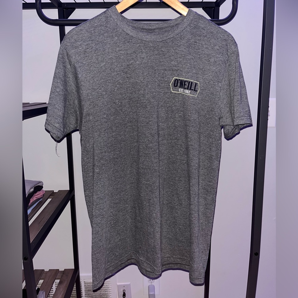 O’Neill t-shirt
